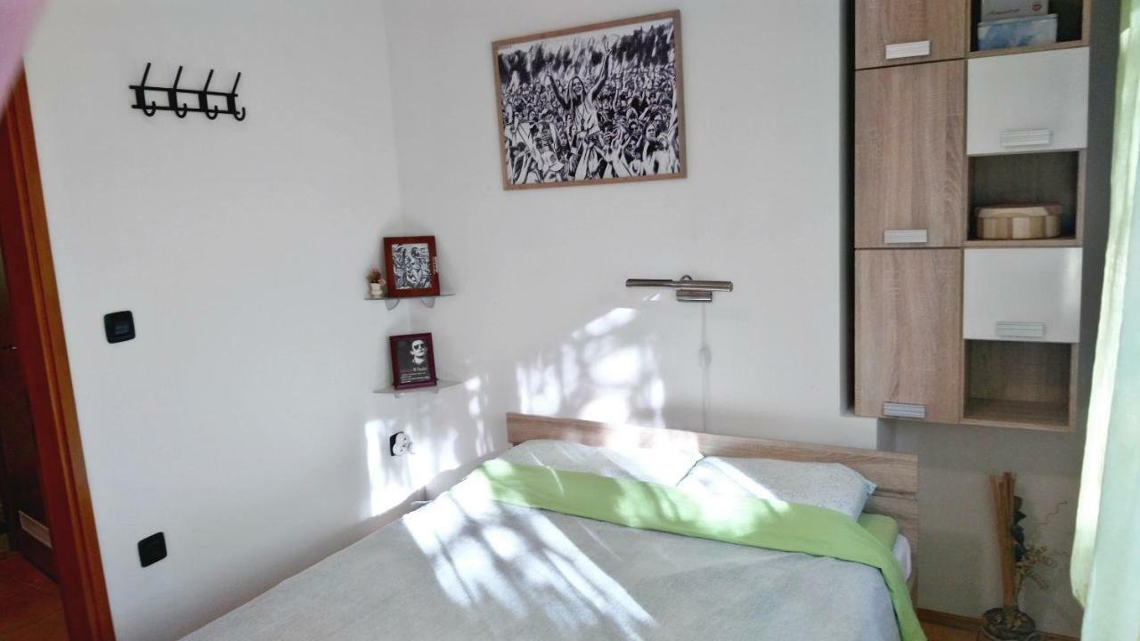 Apartment Romina Pula Exterior photo